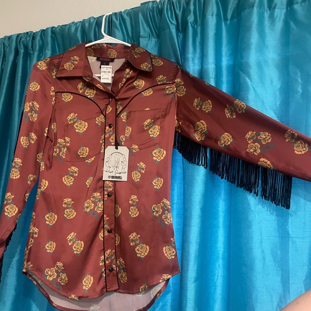 Rock & Roll Cowgirl Maroon Floral Fringe Top